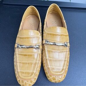 Vince Camuto Perenna Croc Embossed Leather Loafers Brown Tan Women's 5.5